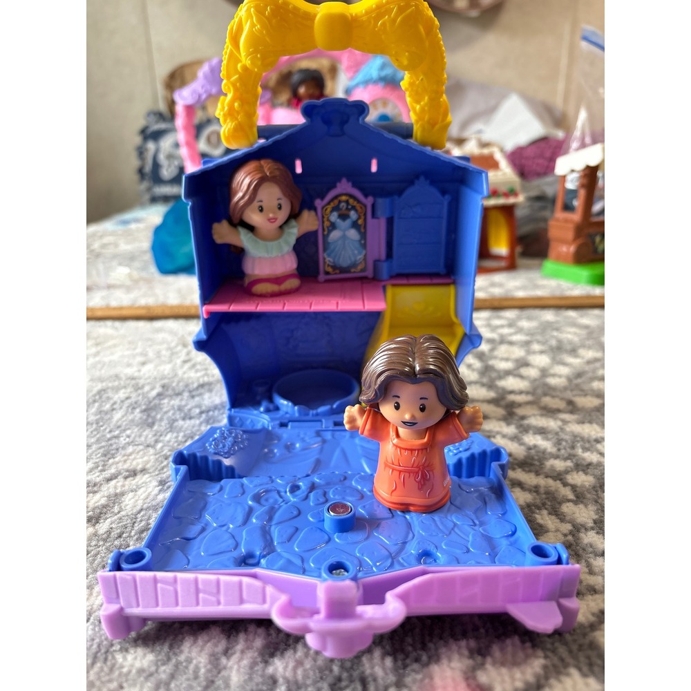Fisher-Price Little People Disney Princess Cinderella Fold n Go Castle Playset